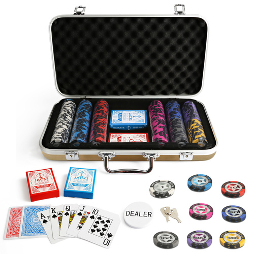 The Star 300 Chip Gold Case Set
