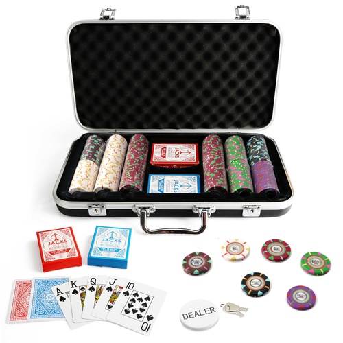 The Mint 300 Chip Black Case Set